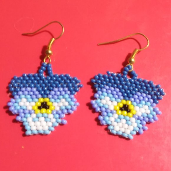 Seed Bead Pansy Earrings - Picture 1 of 1